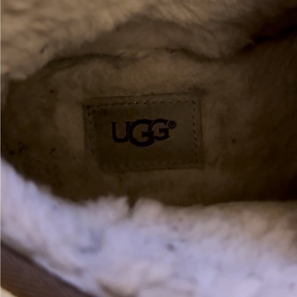 UGG womens Neumel Boot Sherpa lined - Picture 7 of 11